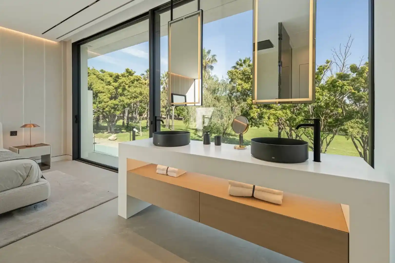 Guest accommodation in Villa 12,