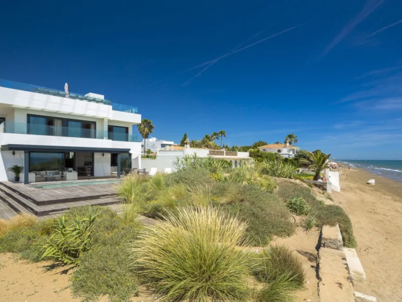 Rent Villa in Marbella Summer 202701