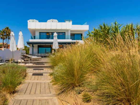 Rent Villa in Marbella Summer 202701