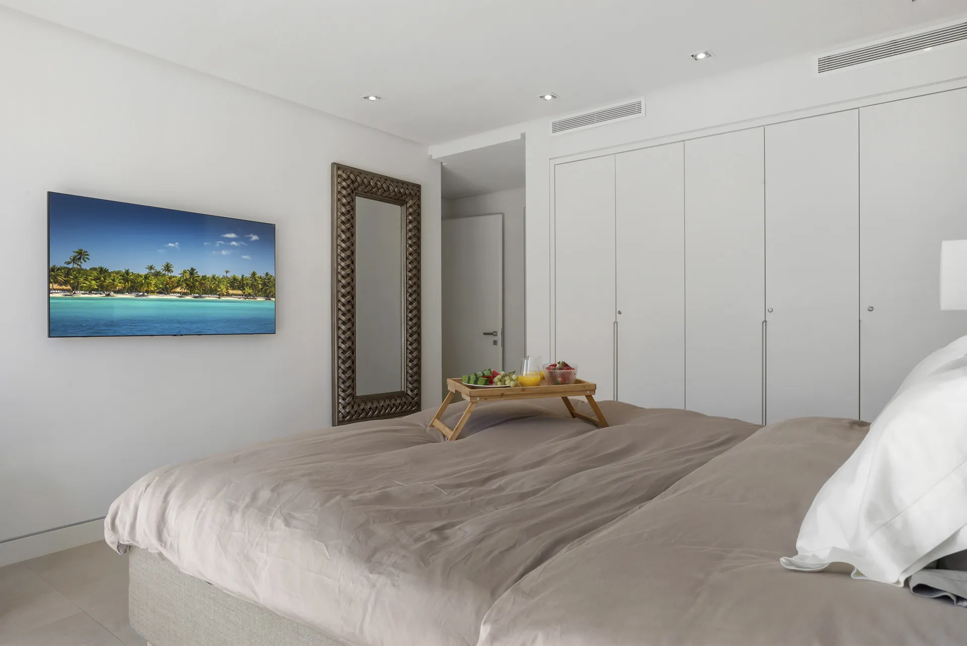 Villa El Greco Beachside Golden Mile | Premier Villa for Rent in Marbella Summer 2027