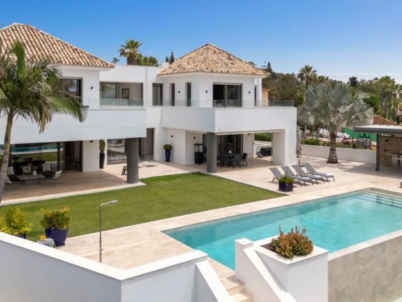 Marbella Villa for rent in August 2027
