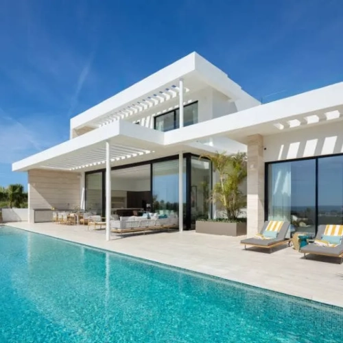 buy a villa in Marbella